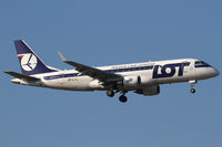 SP-LIL @ VIE - LOT Polish Airlines - by Joker767