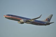 N912AN @ KLAX - Departing LAX on 25R - by Todd Royer