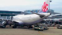 B-18353 @ SIN - China Airlines - by tukun59@AbahAtok