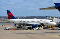 N301NB @ KDCA - DCA, VA - by Ronald Barker