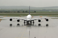 D-AIMA @ LOWW - bad weather for the visitor - by Loetsch Andreas