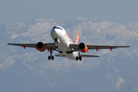 G-EZFA @ LOWS - G-EZFA @ LOWS
