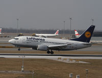 D-ABIR @ LOWW - Lufthansa Boeing 737 - by Thomas Ranner