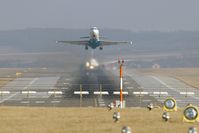 OE-LFK @ LOWW - Austrian Arrows F70 - by Andy Graf-VAP