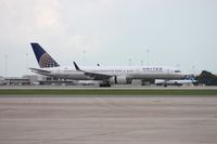 N34137 @ MCO - United 757 - by Florida Metal