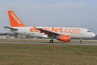 G-EZBW @ LOWS - Easyjet Airbus 319