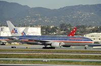 N753AN @ KLAX - Taxiing to gate at LAX - by Todd Royer