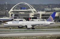 N501UA @ KLAX - Taxiing to gate at LAX - by Todd Royer