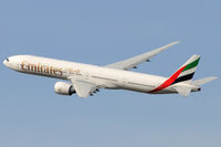 A6-ECG @ VIE - Emirates
