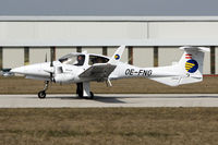OE-FNG @ LOAN - used by Diamond Aircraft
