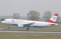 OE-LBT @ LOWW - Austrian Airlines Airbus A320 - by Thomas Ranner