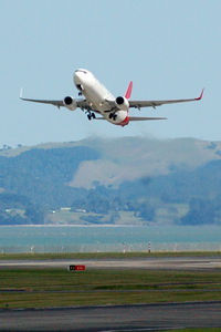 ZK-ZQH @ NZAA - At Auckland - by Micha Lueck