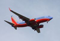 N233LV @ MCO - Southwest 737 - by Daniel Compton