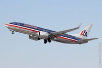 N976AN @ KORD - Just airborne from 22L