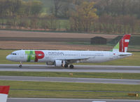 CS-TJE @ LOWW - TAP Air Portugal Airbus A321 - by Thomas Ranner