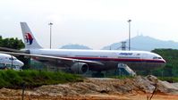 9M-MKF @ SZB - Malaysia Airlines - by tukun59@AbahAtok