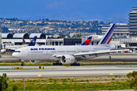 F-GSPJ @ KLAX - F-GSPJ Air France Boeing 777-228/ER / PJ (cn 29009/263)

Los Angeles International Airport (IATA: LAX, ICAO: KLAX, FAA LID: LAX)
TDelCoro
April 11, 2012 - by Tomás Del Coro