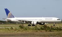 N586UA @ TNCA - N586UA