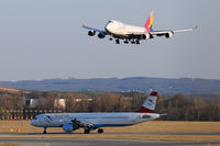 HL7420 @ VIE - Asiana Airlines - by Chris Jilli