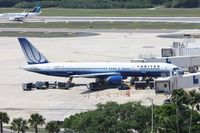 N585UA @ TPA - United 757