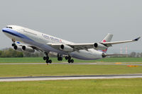 B-18802 @ VIE - China Airlines