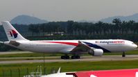 9M-MTF @ KUL - Malaysia Airlines - by tukun59@AbahAtok