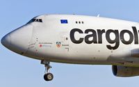 LX-VCV @ ELLX - short final RW06