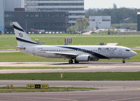 4X-EKI @ EHAM - Taxi to the runway 24 of Amsterdam Airport - by Willem Göebel
