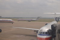 N9406W @ KDFW - DFW, TX - by Ronald Barker