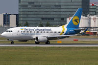 UR-GAK @ VIE - Ukraine International Airlines
