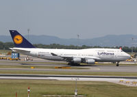 D-ABVY @ LOWW - Lufthansa Boeing 747 - by Thomas Ranner