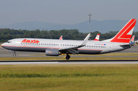 OE-LNK @ VIE - Lauda Air