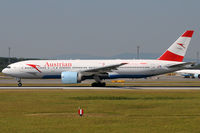 OE-LPC @ VIE - Austrian Airlines