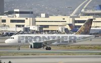 N934FR @ KLAX - Taxiing to gate at LAX - by Todd Royer