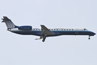 N22909 @ KORD - ExpressJet/United Express, Embraer EMB-145LR, ASQ4541 arriving from KCLE, RWY 10 approach KORD. - by Mark Kalfas