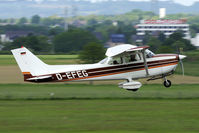 D-EFEG @ EDKB - take off from Hangelar