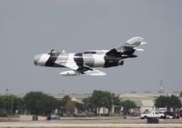 N6953X @ LAL - Low pass by Dale Snodgrass