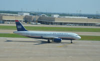 N660AW @ KDFW - Dallas - by Ronald Barker