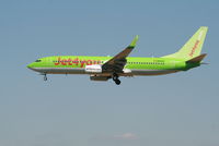 OO-JLO @ EBBR - Arrival of flight JAF1358 to RWY 25L - by Daniel Vanderauwera