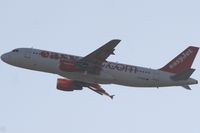 G-EZUE @ LFBO - EasyJet - by ghans