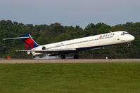 N909DA @ ORF - Delta Air Lines N909DA (FLT DAL1012) from Hartsfield-Jackson Atlanta International Airport (KATL) landing RWY 23. Fortunately there was no tail strike here. I've seen more MD-90s lately and fewer MD-88s at Norfolk. - by Dean Heald