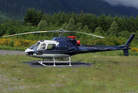 C-FSAI @ CYSE - A few choppers reside at Squamish - by Duncan Kirk