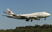 LX-DCV @ ELLX - on final RW24