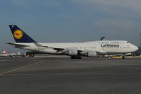 D-ABVC @ LOWW - Lufthansa Boeing 747-400 - by Dietmar Schreiber - VAP