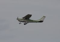 N42705 @ LAL - Cessna 182L