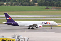N917FD @ LOWW - FedEx Boeing 757 - by Andreas Ranner
