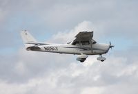 N66LY @ ORL - Cessna 172S