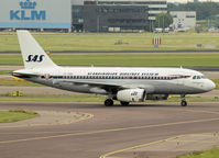 OY-KBO @ EHAM - Taxi to his gate on Schiphol Airport - by Willem Göebel