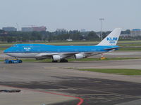 PH-BFP @ EHAM - AMS - by Ferenc Kolos