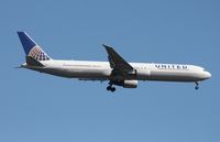N67058 @ MCO - United 767-400 - by Florida Metal